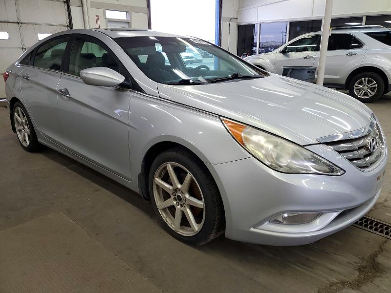 Photo 4 from auction – 2011 HYUNDAI SONATA SE with VIN 5NPEC4AC3BH152437