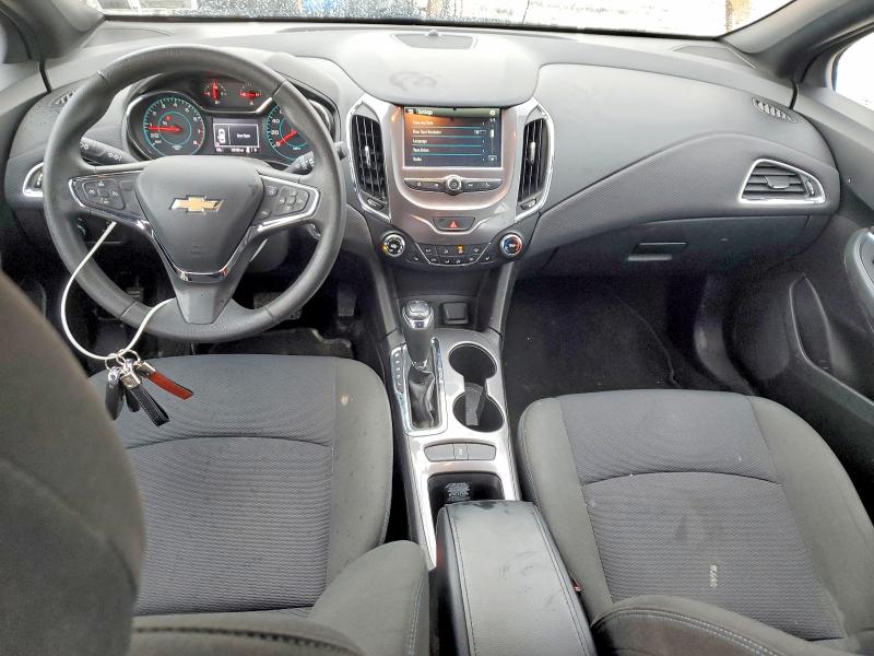 Photo 8 from auction – 2017 CHEVROLET CRUZE with VIN 3G1BE6SM6HS602525