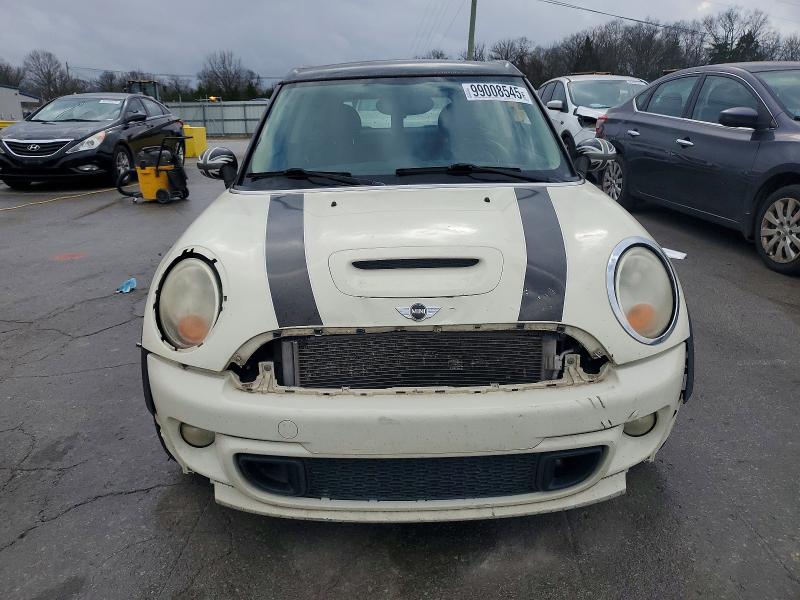 صورة رقم 5 من المزاد - 2011 MINI COOPER S C مع VIN WMWZG3C54BTY30328