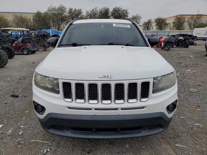 Photo 5 from auction – 2016 JEEP COMPASS with VIN 1C4NJCBA7GD634158