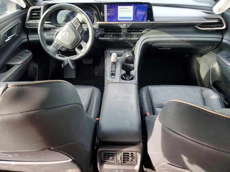 Photo 8 from auction – 2023 TOYOTA CROWN XLE with VIN JTDAAAAF3P3005924