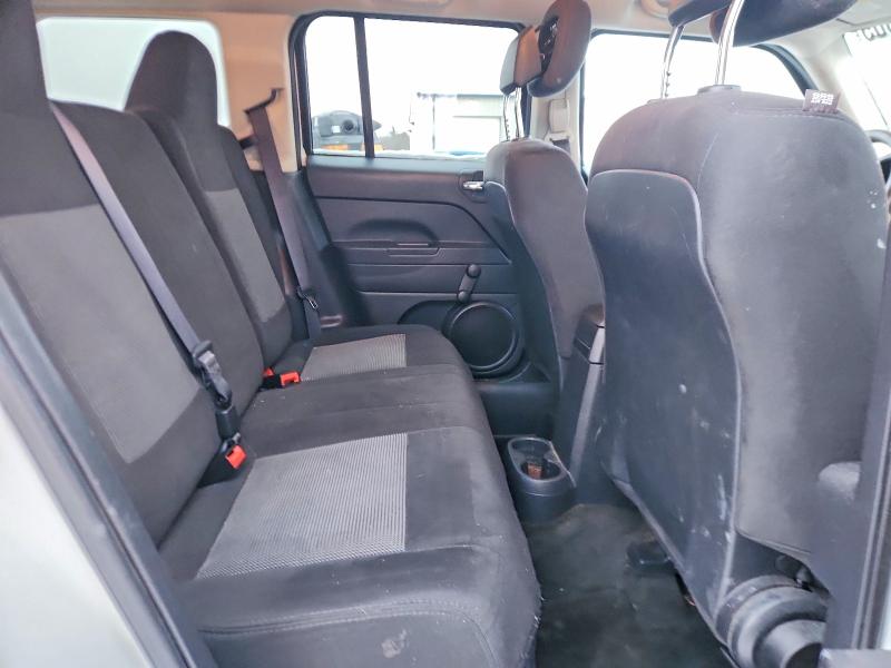 Photo 11 from auction – 2017 JEEP PATRIOT with VIN 1C4NJPBB6HD131576