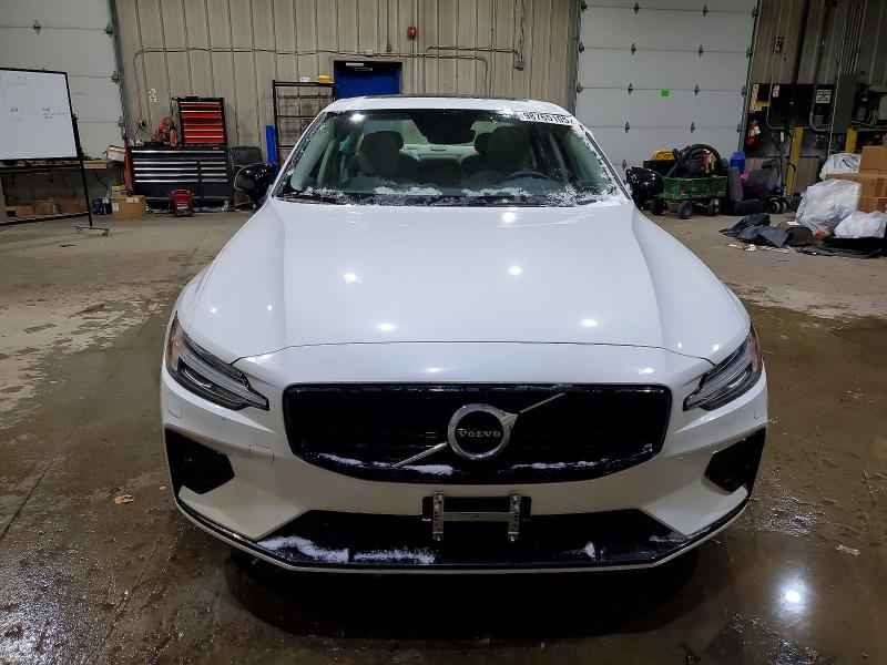Photo 5 from auction – 2022 VOLVO S60 B5 MOM with VIN 7JRL12TZ8NG178092
