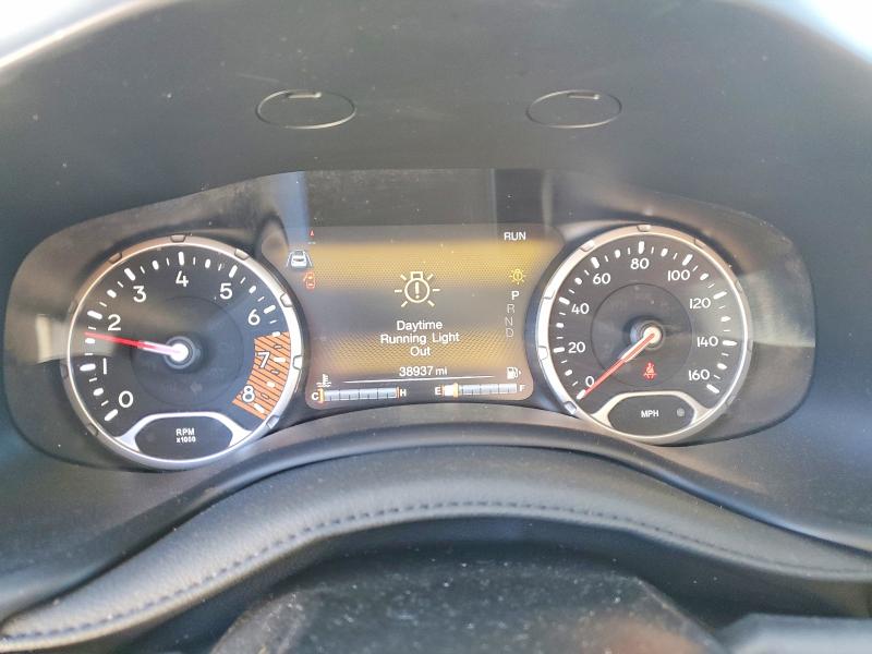 Photo 9 from auction – 2023 JEEP RENEGADE T with VIN ZACNJDC16PPP70414
