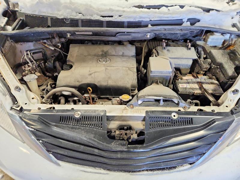 Photo 12 from auction – 2011 TOYOTA SIENNA LE with VIN 5TDKK3DC7BS072340