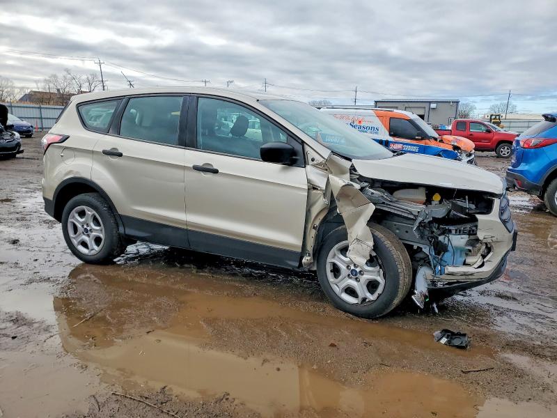 Photo 4 from auction – 2018 FORD ESCAPE S with VIN 1FMCU0F73JUD30288
