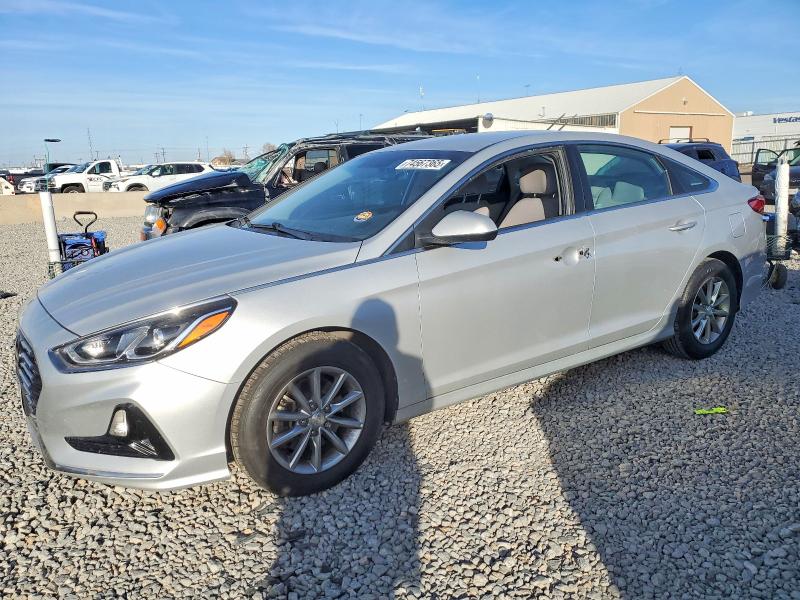 Photo 1 from auction – 2018 HYUNDAI SONATA with VIN 5NPE24AF5JH624259