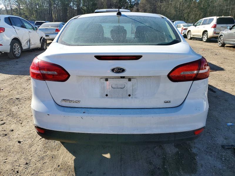 Photo 6 from auction – 2016 FORD FOCUS SE with VIN 1FADP3F26GL242331