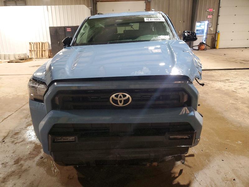 Photo 5 from auction – 2025 TOYOTA 4RUNNER with VIN JTEVA5BR7S5021666
