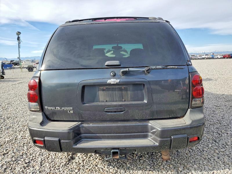 Photo 6 from auction – 2005 CHEVROLET TRAILBLAZE with VIN 1GNDT13S352350804