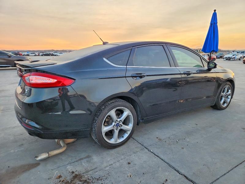 Photo 3 from auction – 2013 FORD FUSION with VIN 3FA6P0H76DR385342
