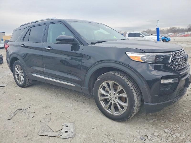 Photo 4 from auction – 2021 FORD EXPLORER L with VIN 1FMSK8FH2MGC30646