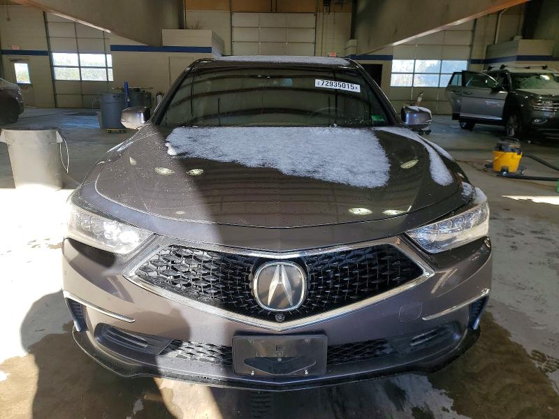 Photo 5 from auction – 2019 ACURA RLX SPORT with VIN JH4KC2F90KC000033