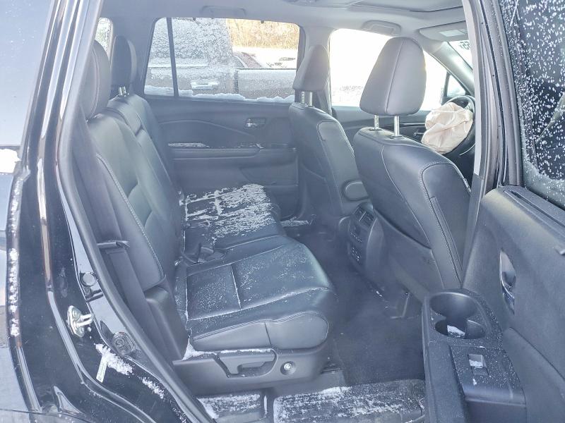 Photo 11 from auction – 2016 HONDA PILOT with VIN 5FNYF6H96GB014603