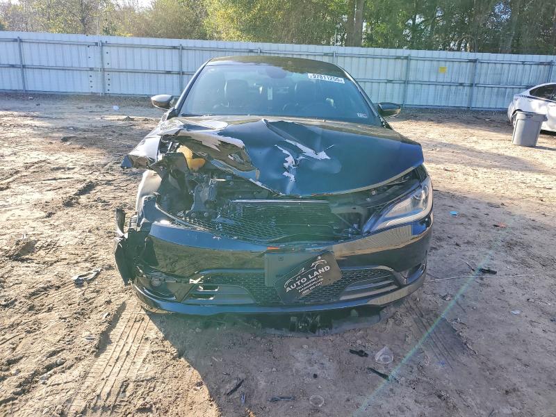 Photo 5 from auction – 2016 CHRYSLER 200 with VIN 1C3CCCBG5GN157699