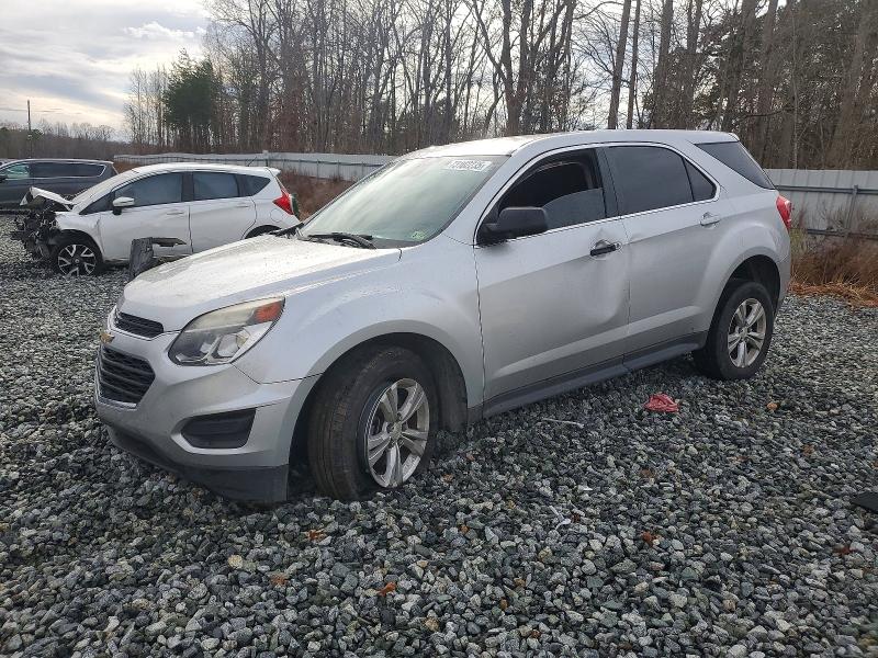 CHEVROLET EQUINOX LS 2017 with VIN 2GNALBEK2H1609003 - Photo from auction