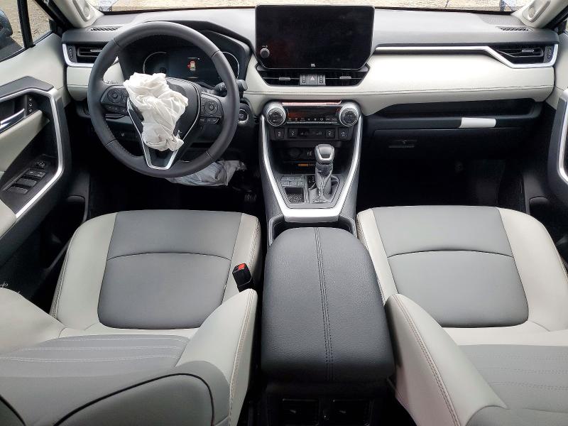 Photo 8 from auction – 2025 TOYOTA RAV4 XLE P with VIN 2T3C1RFV8SC330583