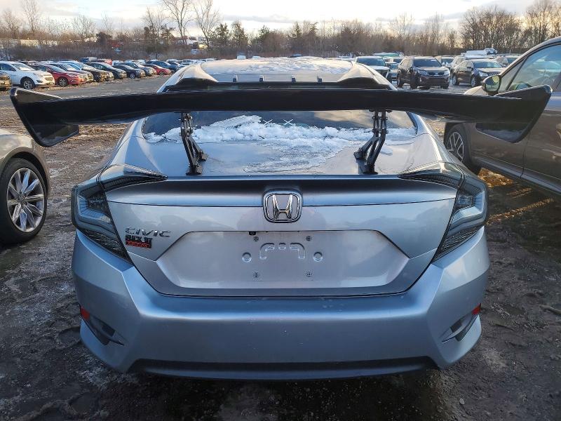 Photo 6 from auction – 2017 HONDA CIVIC LX with VIN 19XFC2F59HE205383