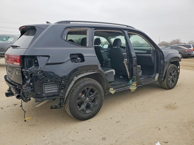 Photo 3 from auction – 2025 VOLKSWAGEN ATLAS PEAK with VIN 1V2CR2CA9SC517090