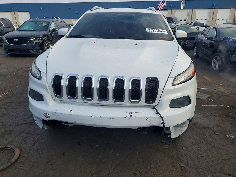 Photo 5 from auction – 2016 JEEP CHEROKEE L with VIN 1C4PJMCS9GW133671