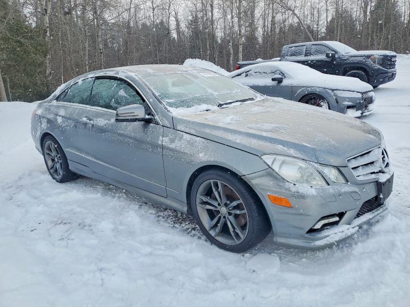 Photo 4 from auction – 2011 MERCEDES-BENZ E with VIN WDDKJ5GB0BF115567
