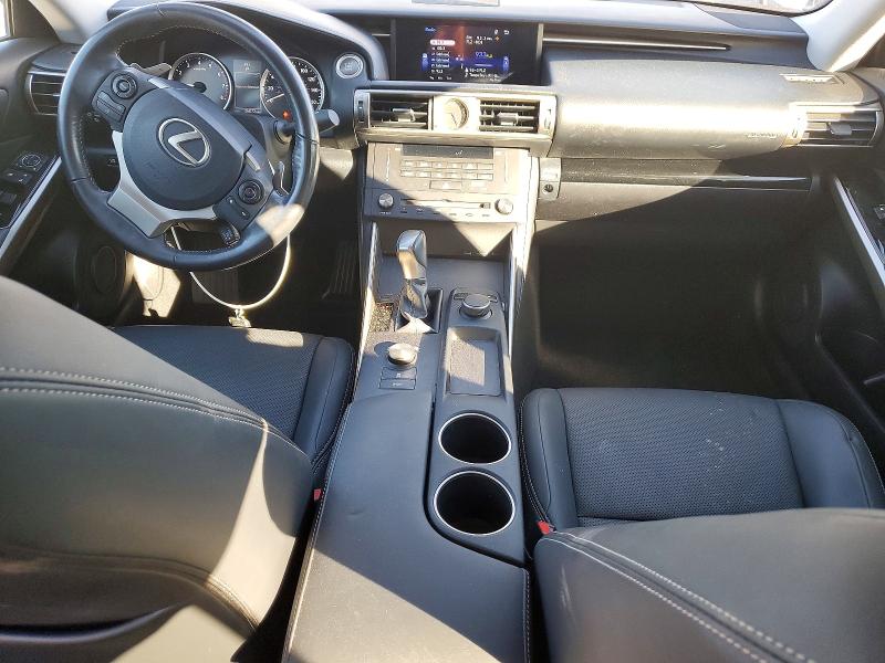 Photo 8 from auction – 2016 LEXUS IS 200T with VIN JTHBA1D21G5019398