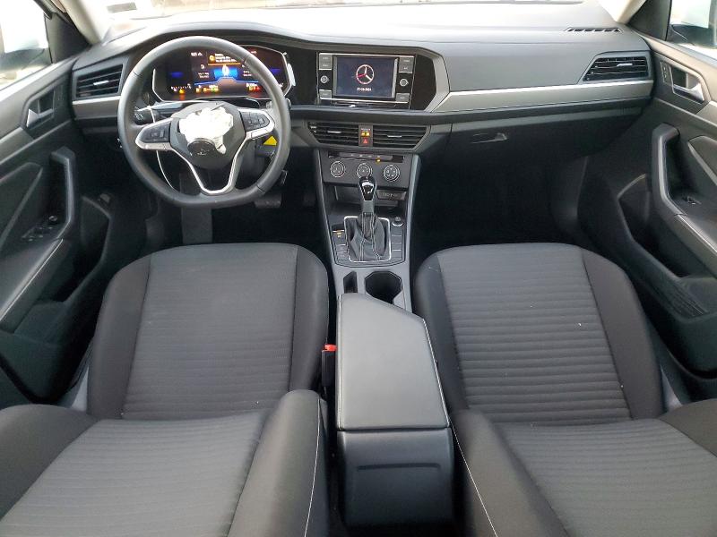 Photo 8 from auction – 2024 VOLKSWAGEN JETTA with VIN 3VW5M7BU8RM100664