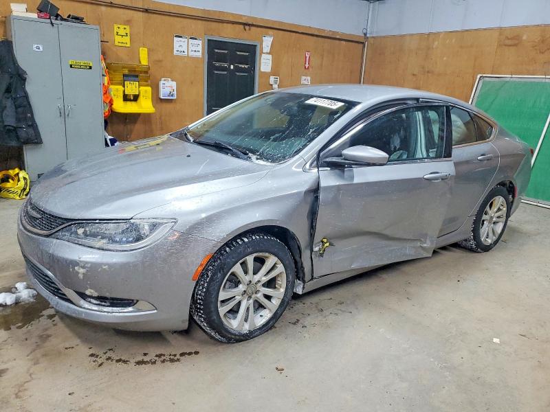 CHRYSLER 200 2015 with VIN 1C3CCCAB2FN546272 - Photo from auction
