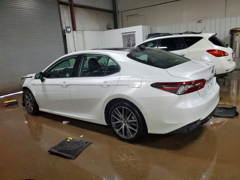 Photo 2 from auction – 2023 TOYOTA CAMRY with VIN 4T1F11AK3PU778210