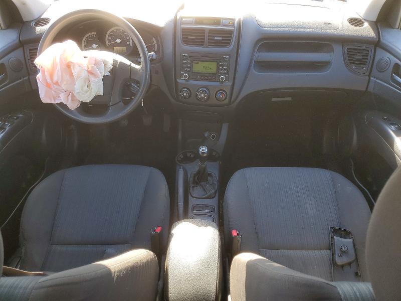 Photo 8 from auction – 2010 KIA SPORTAGE L with VIN KNDKG3A41A7692690