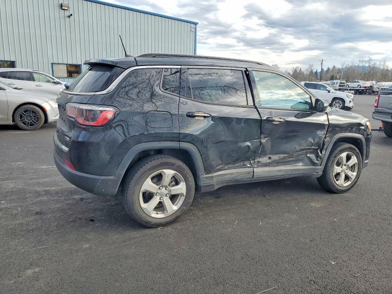 Photo 3 from auction – 2021 JEEP COMPASS with VIN 3C4NJDBB3MT500249