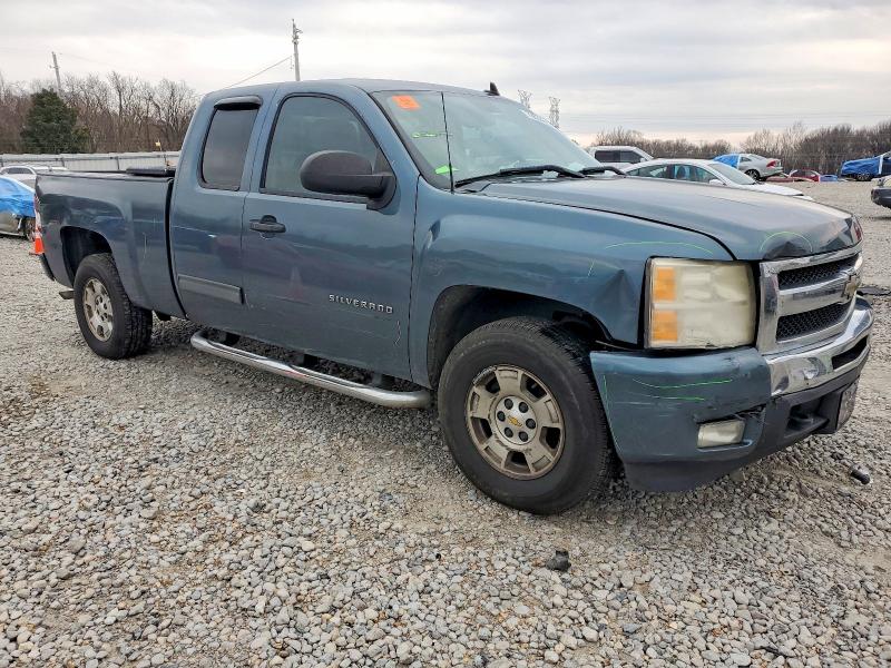 Photo 4 from auction – 2011 CHEVROLET SILVERADO with VIN 1GCRCSE08BZ251639
