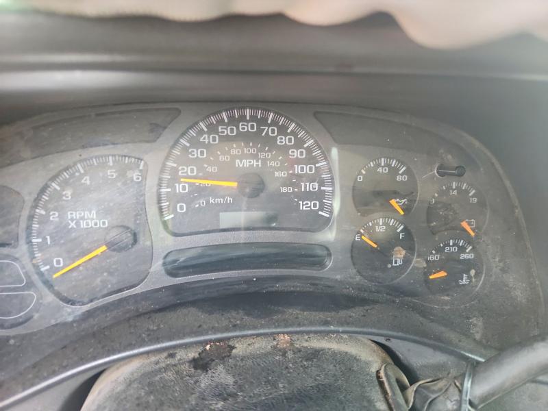 Photo 9 from auction – 2004 CHEVROLET SILVERADO with VIN 2GCEC19T541291508