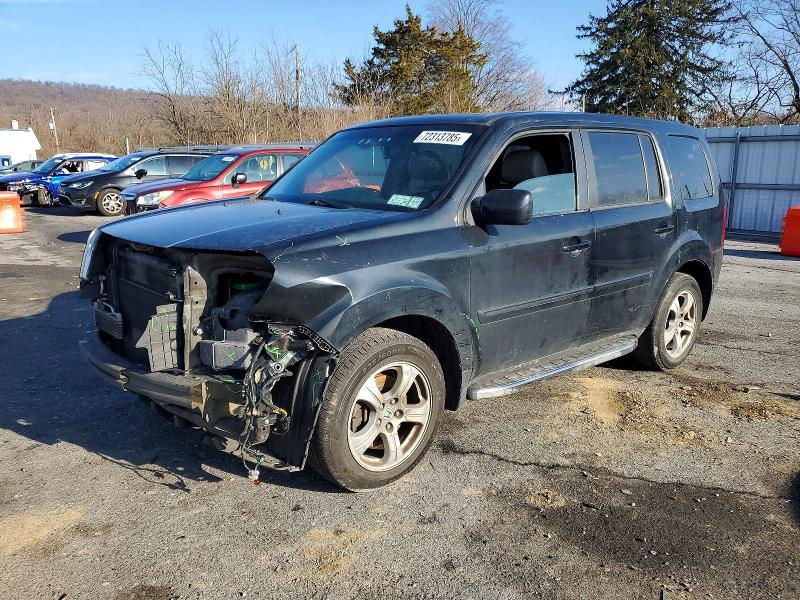 HONDA PILOT 2015 with VIN 5FNYF4H74FB044989 - Photo from auction