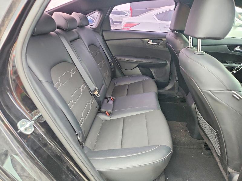 Photo 10 from auction – 2022 KIA FORTE with VIN 3KPF54AD1NE480911