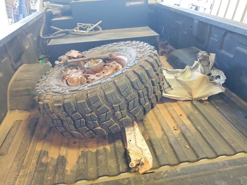 Photo 12 from auction – 2022 CHEVROLET SILVERADO with VIN 1GC1YLE77NF182059