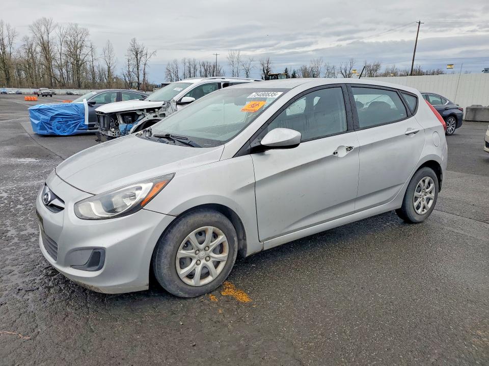 HYUNDAI ACCENT GLS 2014 with VIN KMHCT5AE6EU181483 - Photo from auction