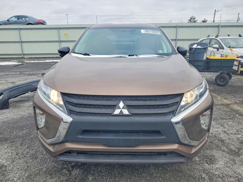 Photo 5 from auction – 2018 MITSUBISHI ECLIPSE CR with VIN JA4AT4AA7JZ044157