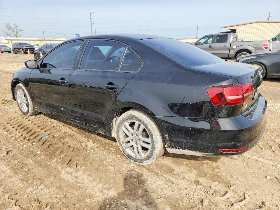 Photo 2 from auction – 2018 VOLKSWAGEN JETTA with VIN 3VW2B7AJ7JM248552