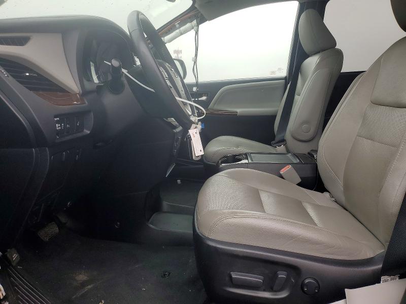 Photo 7 from auction – 2020 TOYOTA SIENNA with VIN 5TDYZ3DC2LS040919