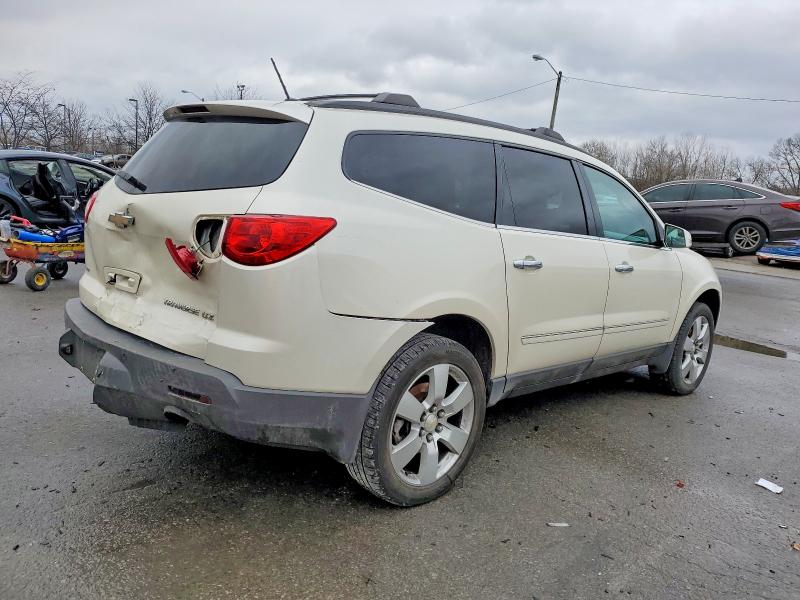 Photo 3 from auction – 2011 CHEVROLET TRAVERSE L with VIN 1GNKVLED1BJ225779