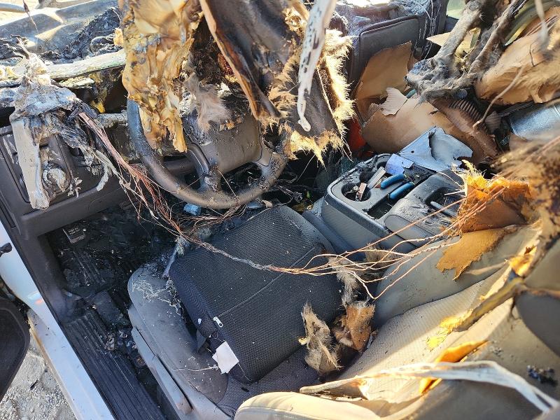 Photo 8 from auction – 2018 CHEVROLET SILVERADO with VIN 1GCRCPEC0JZ256811