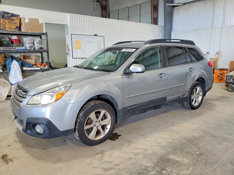 SUBARU OUTBACK 2013 with VIN 4S4BRBJC4D3220681 - Photo from auction