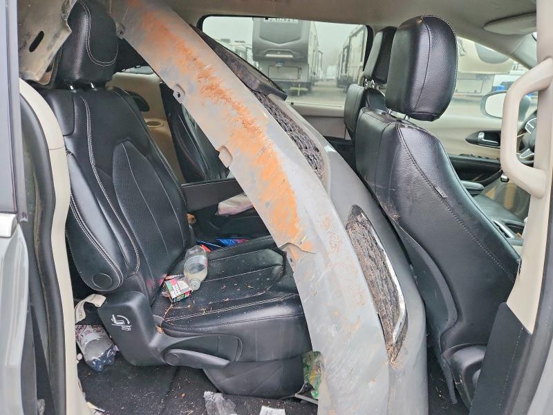 Photo 10 from auction – 2022 CHRYSLER PACIFICA with VIN 2C4RC1BG0NR132543