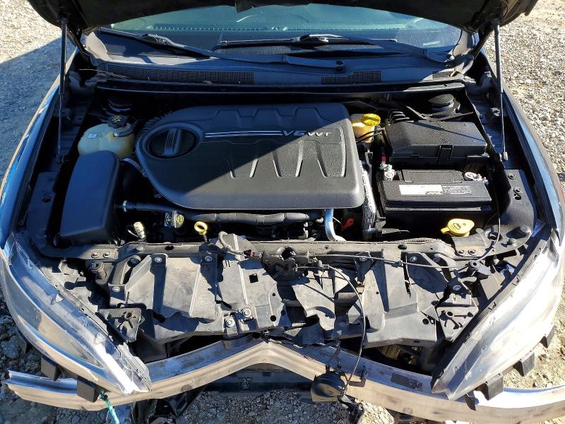 Photo 11 from auction – 2017 CHRYSLER 200 with VIN 1C3CCCAG6HN504895