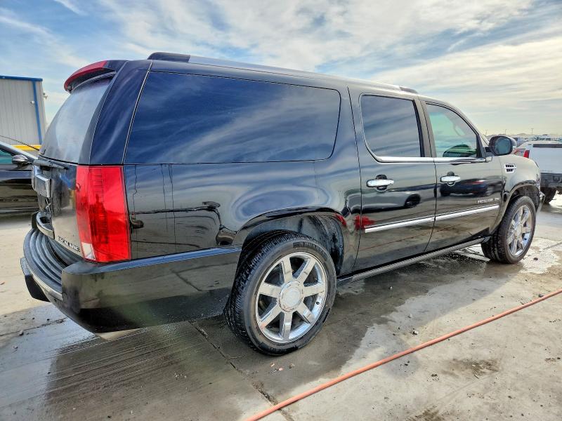 Photo 3 from auction – 2010 CADILLAC ESCALADE E with VIN 1GYUKJEF3AR279692