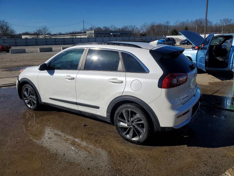 Photo 2 from auction – 2017 KIA NIRO EX with VIN KNDCC3LC4H5050314