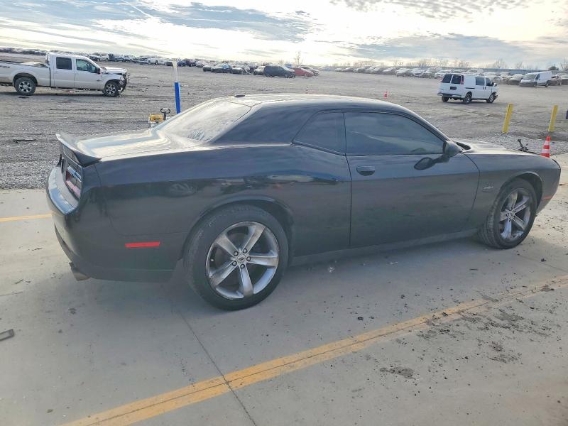 Photo 3 from auction – 2018 DODGE CHALLENGER with VIN 2C3CDZBT2JH123927