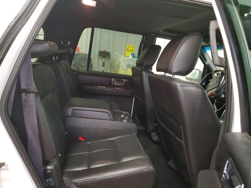 Photo 11 from auction – 2010 LINCOLN NAVIGATOR with VIN 5LMJJ2J50AEJ06906