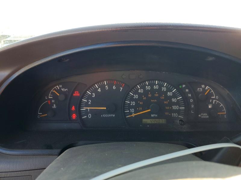 Photo 9 from auction – 2002 TOYOTA TUNDRA with VIN 5TBRN34152S285297